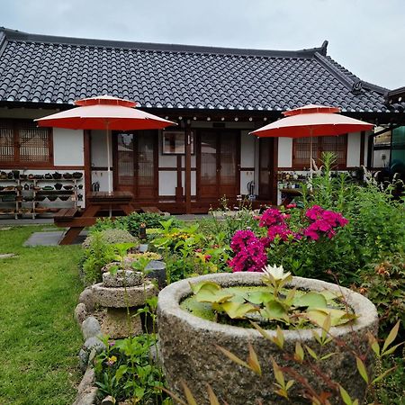 Hanok Raon Gyeongju Exterior photo