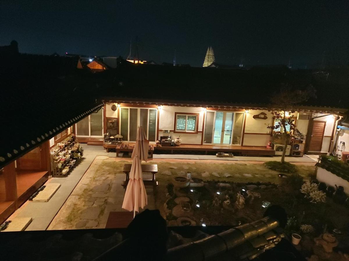 Hanok Raon Gyeongju Exterior photo