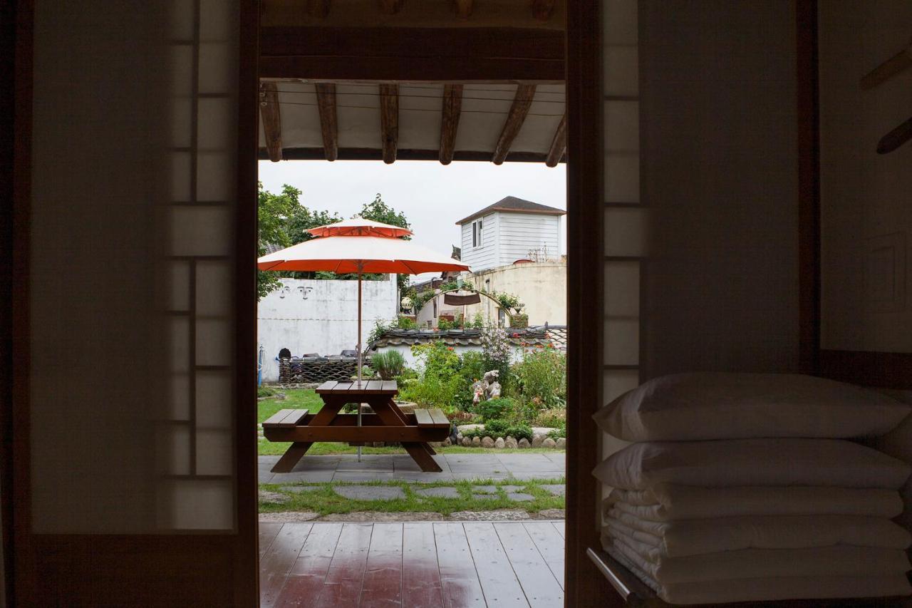 Hanok Raon Gyeongju Exterior photo