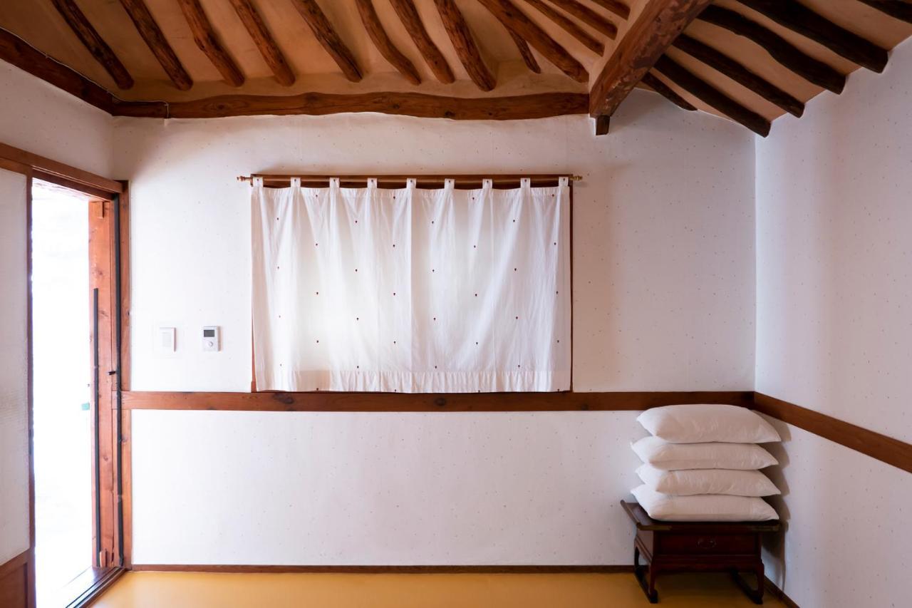 Hanok Raon Gyeongju Exterior photo