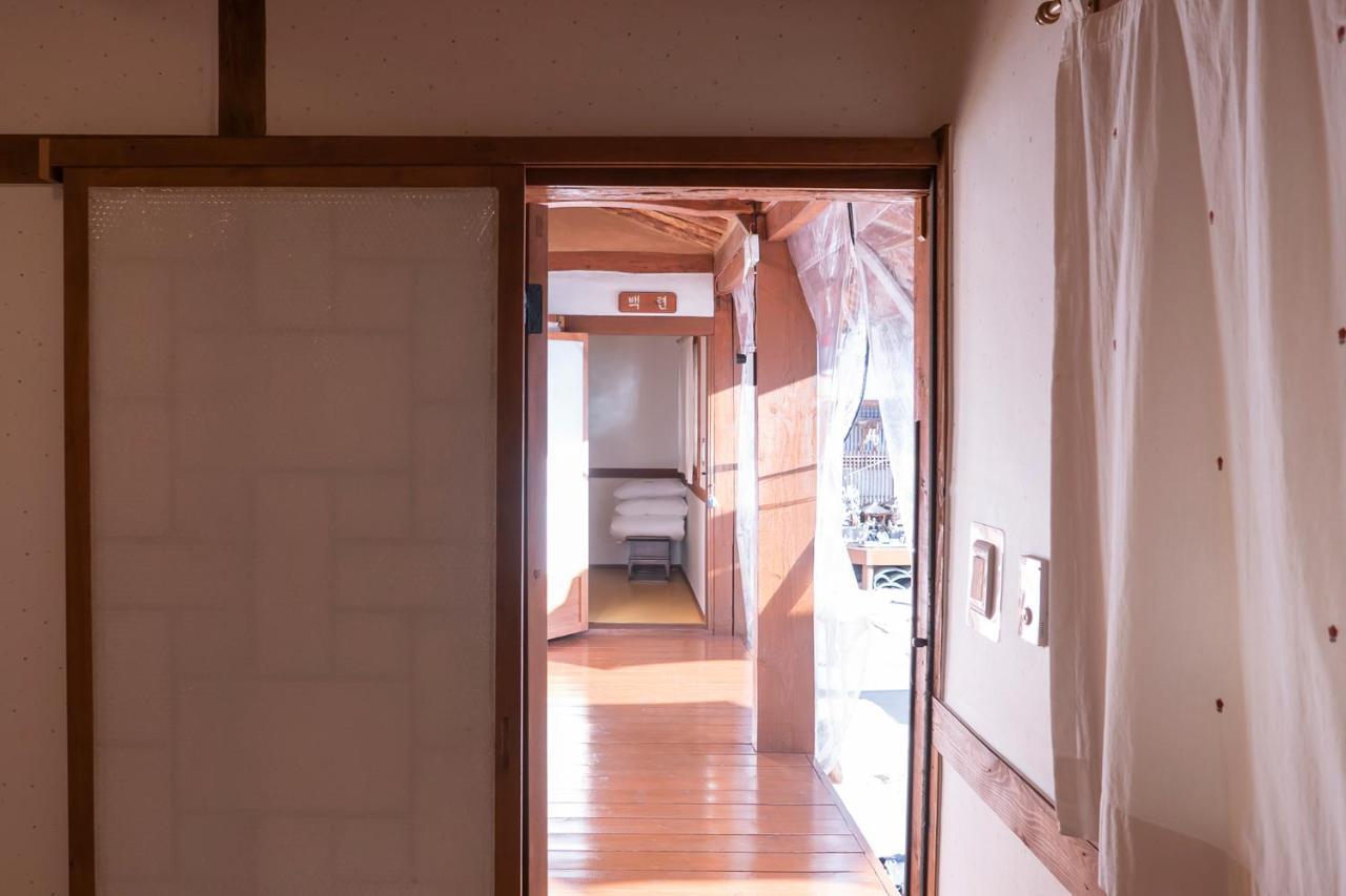 Hanok Raon Gyeongju Exterior photo