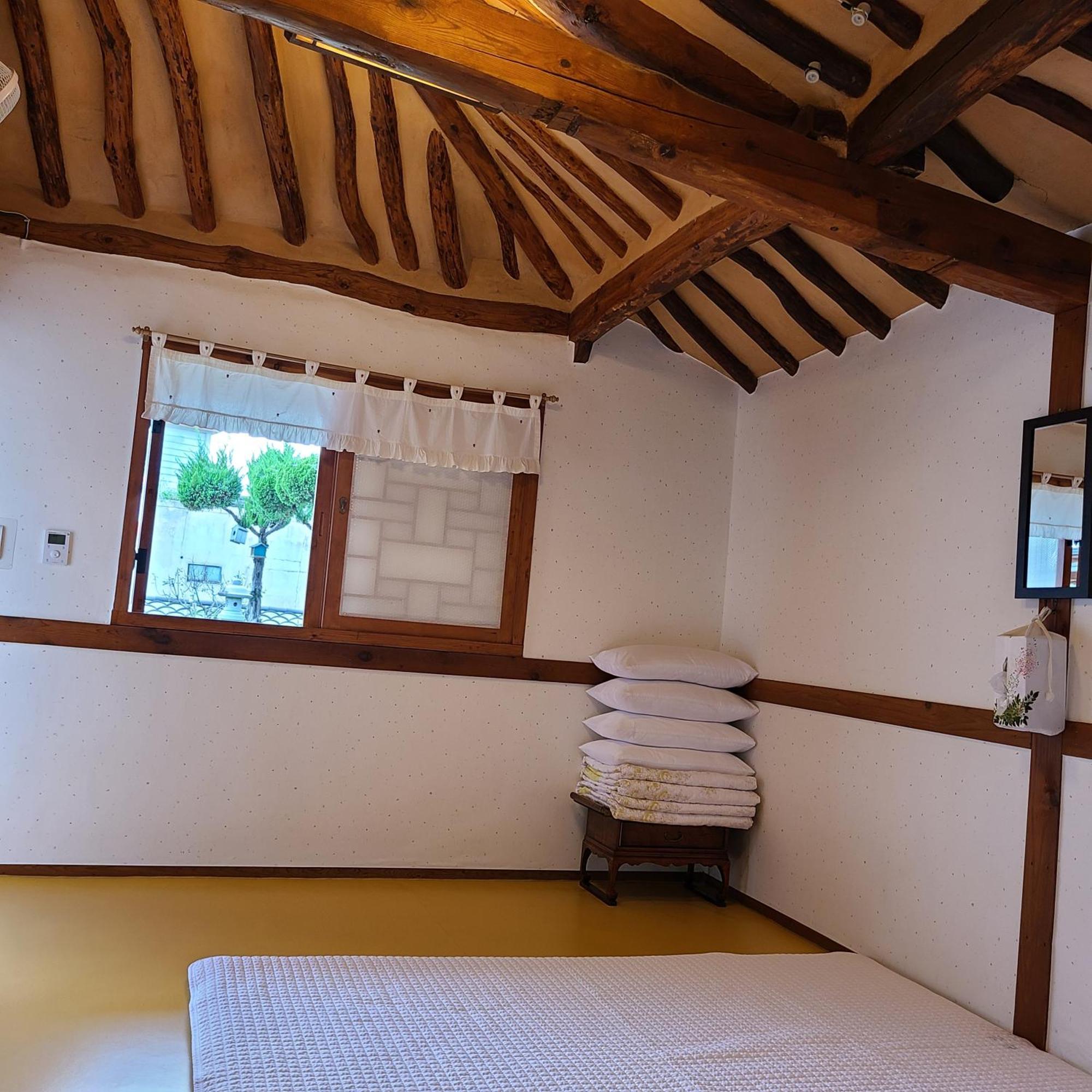 Hanok Raon Gyeongju Exterior photo