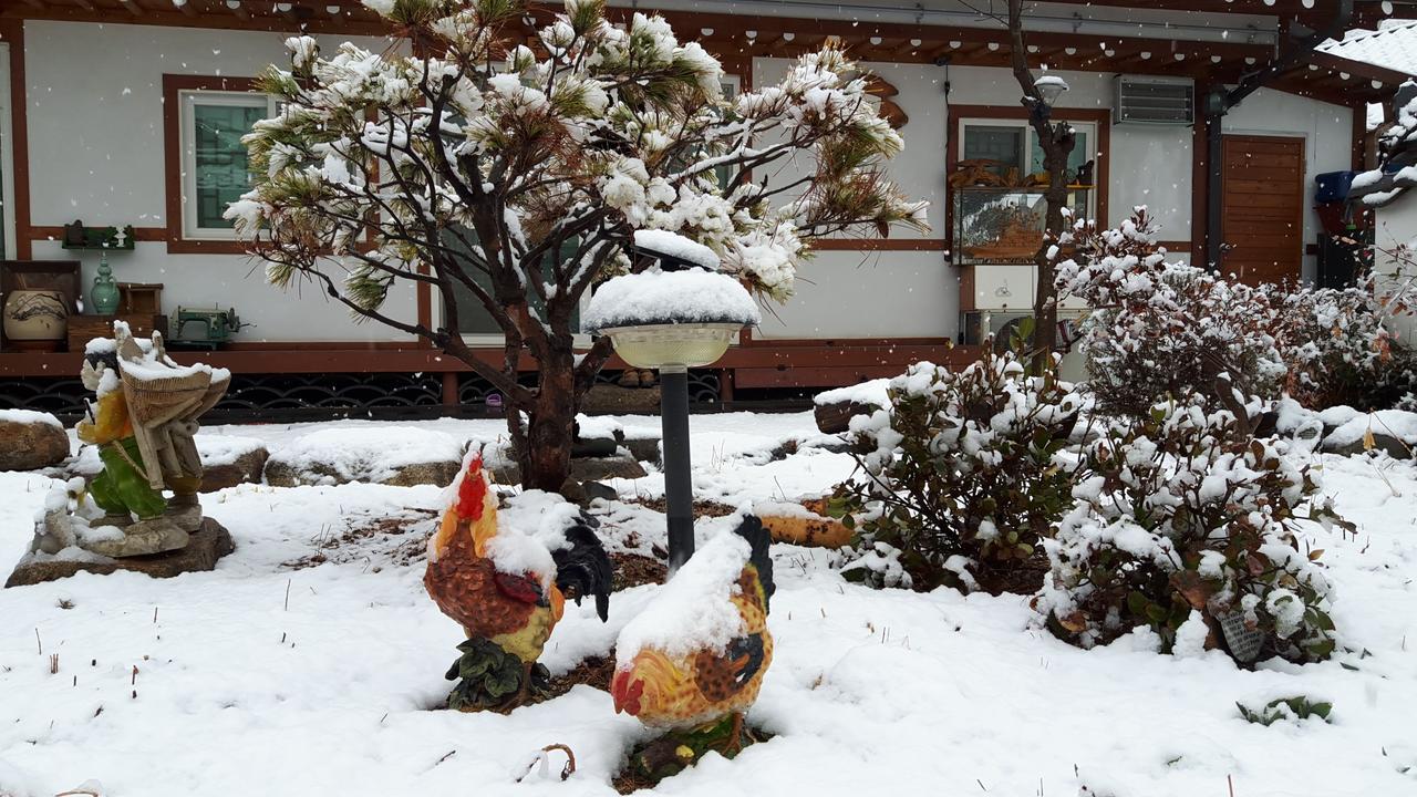 Hanok Raon Gyeongju Exterior photo
